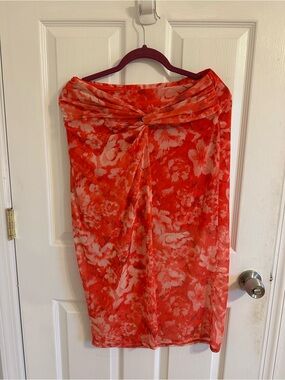 Women’s Red Floral Skirt